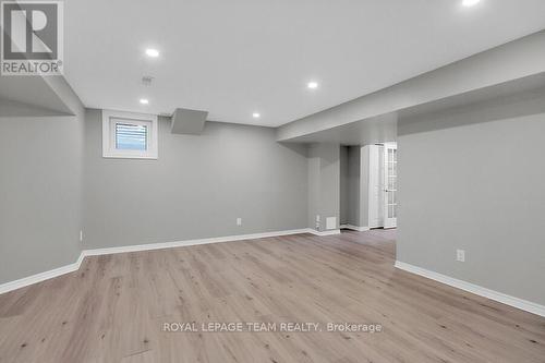 371 Meadowbreeze Drive, Ottawa, ON - Indoor