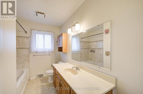 5 Clearview Heights, St. Catharines, ON - Indoor Photo Showing Bathroom