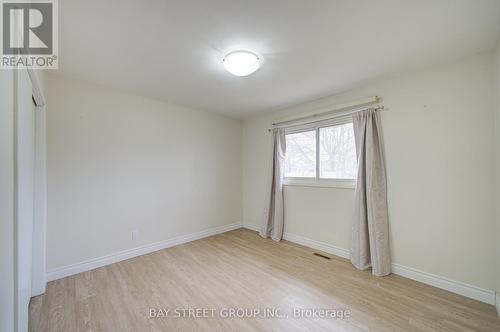 5 Clearview Heights, St. Catharines, ON - Indoor Photo Showing Other Room