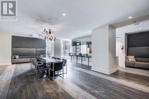 810 - 6 Parkwood Avenue, Toronto, ON - Indoor