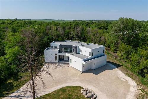 10 Jessie Cove, Lorette, MB 