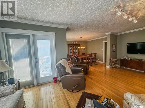 119 Wells Avenue E, Langenburg, SK - Indoor Photo Showing Living Room