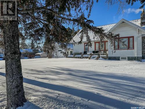 119 Wells Avenue E, Langenburg, SK - Outdoor