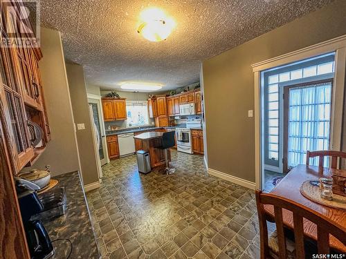 119 Wells Avenue E, Langenburg, SK - Indoor