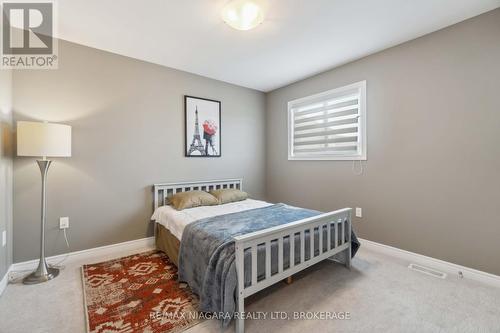 24 Lamb Crescent, Thorold, ON - Indoor Photo Showing Bedroom