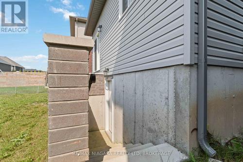 24 Lamb Crescent, Thorold, ON - Outdoor With Exterior