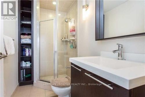 909 - 100 Harrison Gardens Boulevard, Toronto, ON - Indoor Photo Showing Bathroom