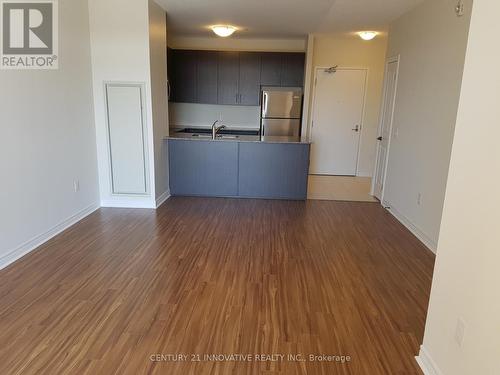 413 - 7325 Markham Road, Markham, ON - Indoor Photo Showing Kitchen