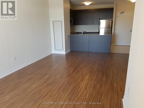 413 - 7325 Markham Road, Markham, ON - Indoor Photo Showing Kitchen