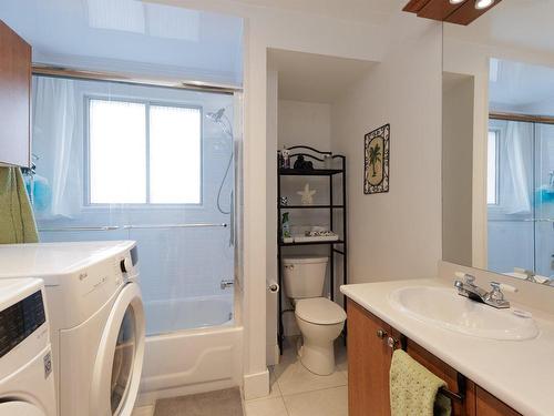 Bathroom - 283  - 287 24E Avenue, L'Île-Perrot, QC - Indoor Photo Showing Laundry Room