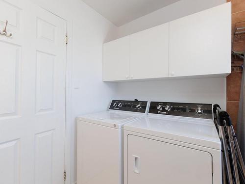 Bathroom - 283  - 287 24E Avenue, L'Île-Perrot, QC - Indoor Photo Showing Laundry Room