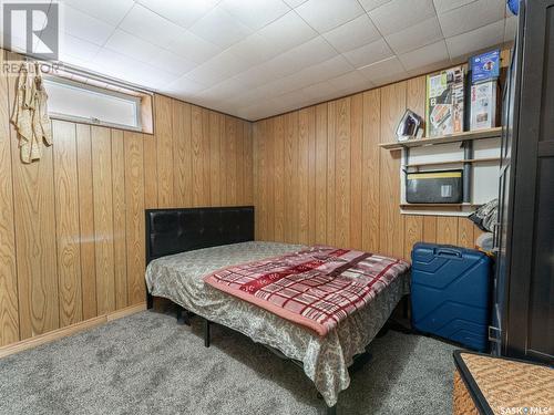 2615 Lacon Street, Regina, SK - Indoor Photo Showing Bedroom