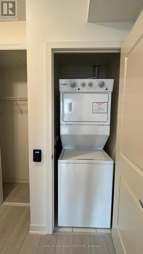 1807 - 4955 Yonge Street, Toronto, ON - Indoor Photo Showing Laundry Room