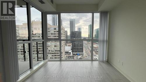 1807 - 4955 Yonge Street, Toronto, ON - Indoor Photo Showing Other Room