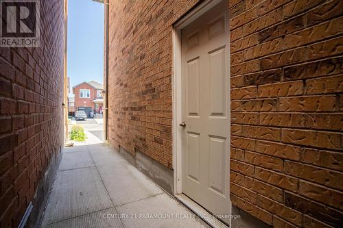 42 Four Seasons Circle, Brampton, ON -  Photo Showing Other Room