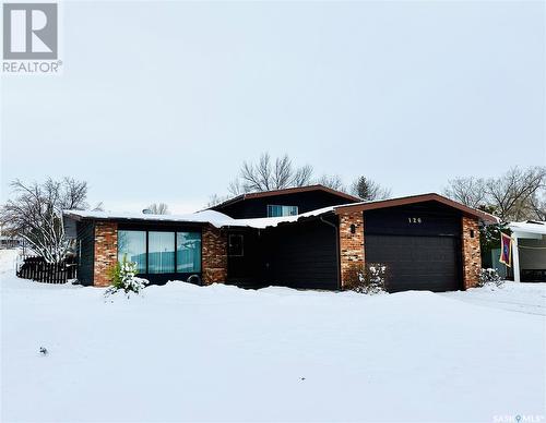 120 Hayes Drive, Swift Current, SK - Outdoor