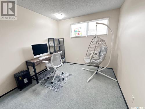 120 Hayes Drive, Swift Current, SK - Indoor Photo Showing Other Room