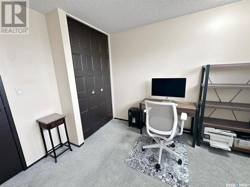 120 Hayes Drive, Swift Current, SK - Indoor Photo Showing Other Room