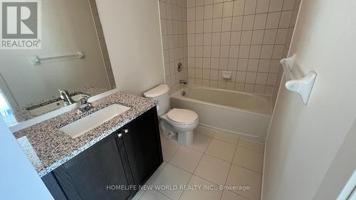 1809 - 4955 Yonge Street, Toronto, ON - Indoor Photo Showing Bathroom