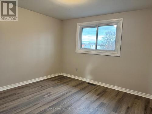 14 Ashdale Crescent, Clarington, ON - Indoor Photo Showing Other Room