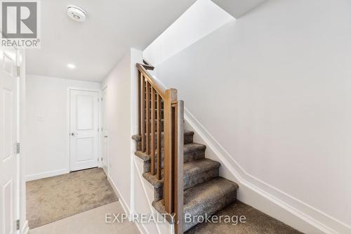 601 Knotridge Street, Ottawa, ON - Indoor Photo Showing Other Room