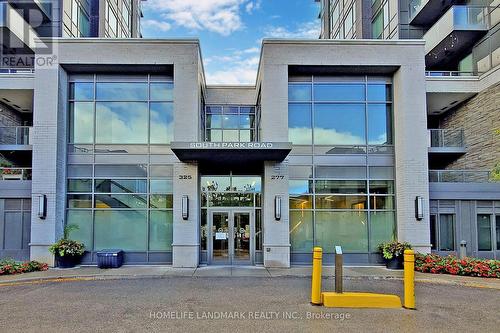 810 - 325 South Park Road, Markham, ON - Outdoor