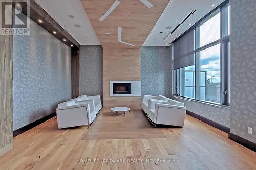 810 - 325 South Park Road, Markham, ON - Indoor With Fireplace