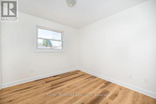 14 Durant Street, Petawawa, ON - Indoor Photo Showing Other Room