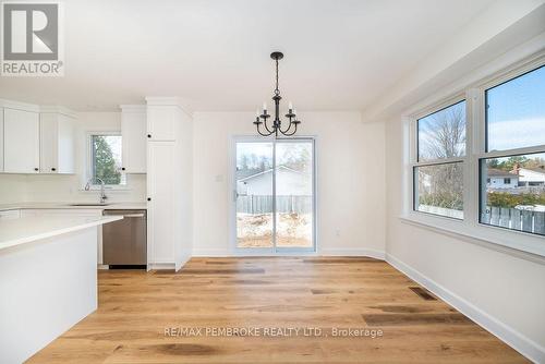 14 Durant Street, Petawawa, ON - Indoor Photo Showing Other Room