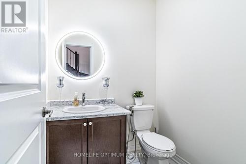 24 Richard Boyd Drive, East Gwillimbury, ON - Indoor Photo Showing Bathroom