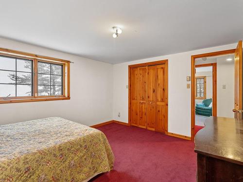 Chambre Ã  coucher principale - 866 Ch. De Ste-Anne-Des-Lacs, Sainte-Anne-Des-Lacs, QC - Indoor Photo Showing Bedroom