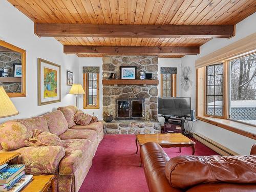 Salon - 866 Ch. De Ste-Anne-Des-Lacs, Sainte-Anne-Des-Lacs, QC - Indoor Photo Showing Living Room With Fireplace