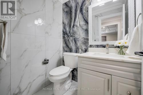 16 Bridgend Court S, Vaughan, ON - Indoor Photo Showing Bathroom