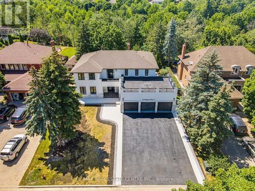 16 Bridgend Court S, Vaughan, ON - Outdoor With Facade