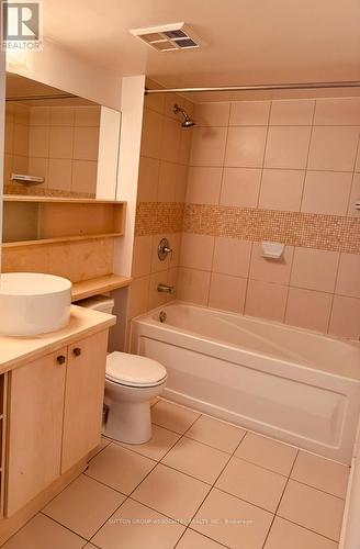 3207 - 11 Brunel Court, Toronto, ON - Indoor Photo Showing Bathroom