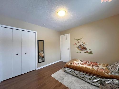 185 Market Street, Thunder Bay, ON - Indoor Photo Showing Bedroom