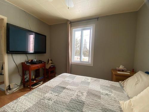 Bedroom - 885  - 889 Rue Boileau, Rivière-Rouge, QC - Indoor Photo Showing Bedroom