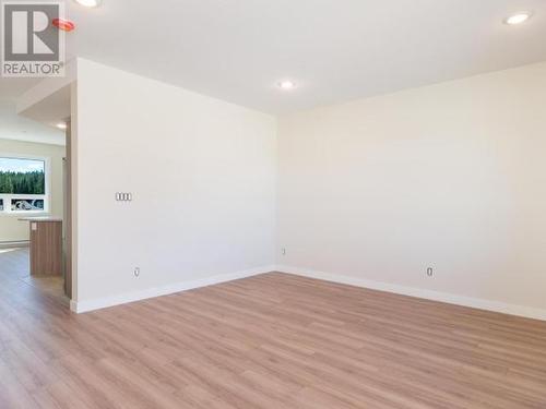 215 Witch Hazel Drive, Whitehorse, YT - Indoor Photo Showing Other Room