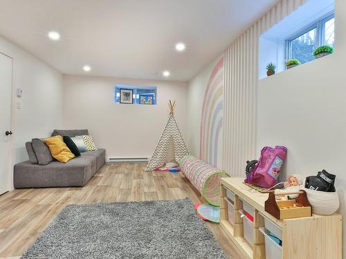 Bedroom - 175 Rue Maxime, Saint-Jean-Sur-Richelieu, QC - Indoor Photo Showing Basement