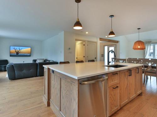 Overall view - 175 Rue Maxime, Saint-Jean-Sur-Richelieu, QC - Indoor Photo Showing Kitchen