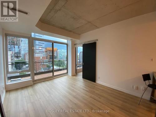 904 - 127 Queen Street E, Toronto, ON - Indoor Photo Showing Other Room