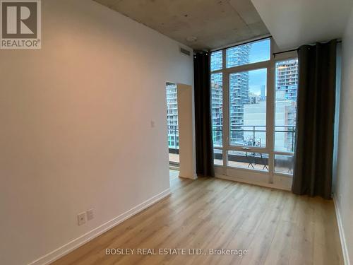 904 - 127 Queen Street E, Toronto, ON - Indoor Photo Showing Other Room