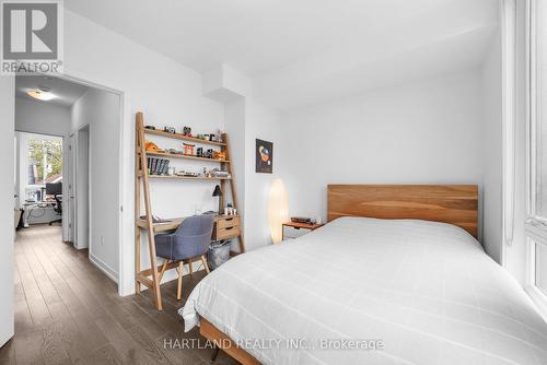 32 Perth Avenue, Toronto, ON - Indoor Photo Showing Bedroom