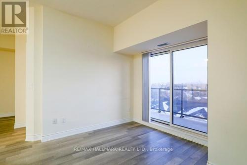 807 - 760 Sheppard Avenue W, Toronto, ON - Indoor Photo Showing Other Room