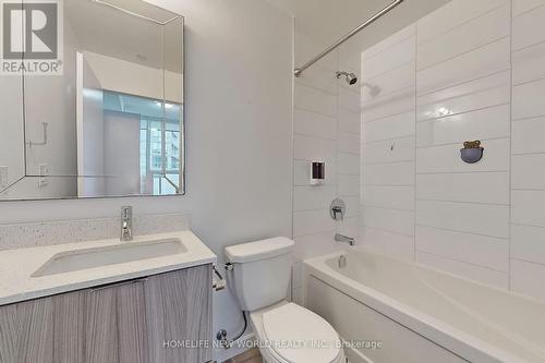 1211 - 50 Forest Manor Road, Toronto, ON - Indoor Photo Showing Bathroom