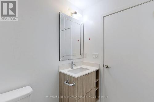 1211 - 50 Forest Manor Road, Toronto, ON - Indoor Photo Showing Bathroom