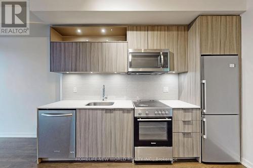 1211 - 50 Forest Manor Road, Toronto, ON - Indoor Photo Showing Kitchen With Upgraded Kitchen