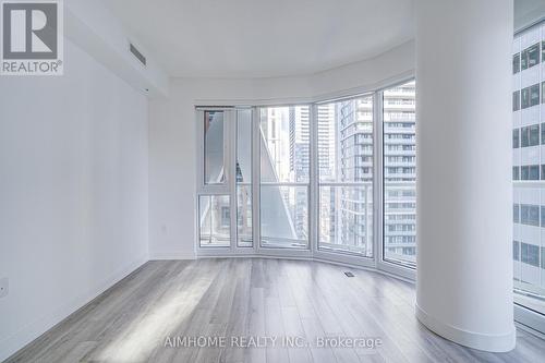 2412 - 230 Simcoe Street, Toronto, ON - Indoor Photo Showing Other Room