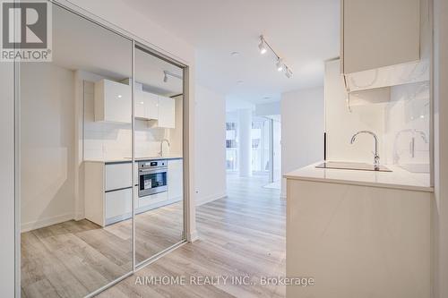 2412 - 230 Simcoe Street, Toronto, ON - Indoor Photo Showing Kitchen