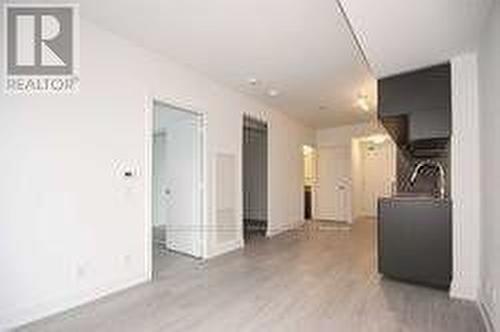 2212 - 181 Dundas Street E, Toronto, ON - Indoor Photo Showing Other Room